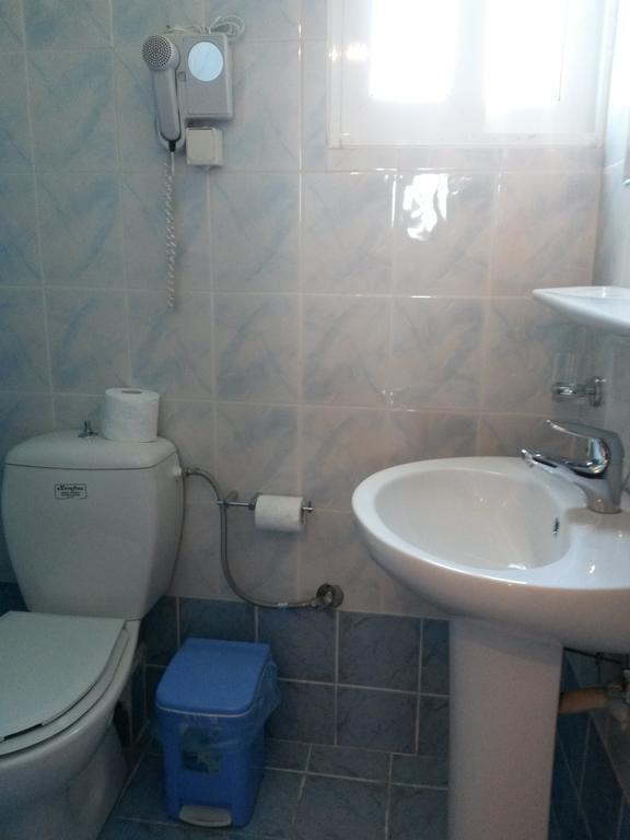 Drakopanagiotaki Rooms Agios Andreas  Ruang foto